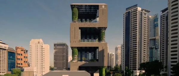 NUEVA PELÍCULA ARQUITECTÓNICA INSPIRADA EN WES ANDERSON CELEBRA LA CIUDAD DE SINGAPUR